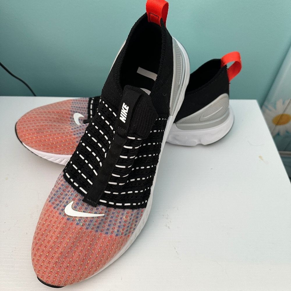 Nike React Phantom Run Flyknit 2